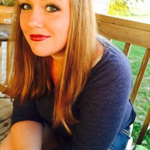 Meet your Posher, Cassondra